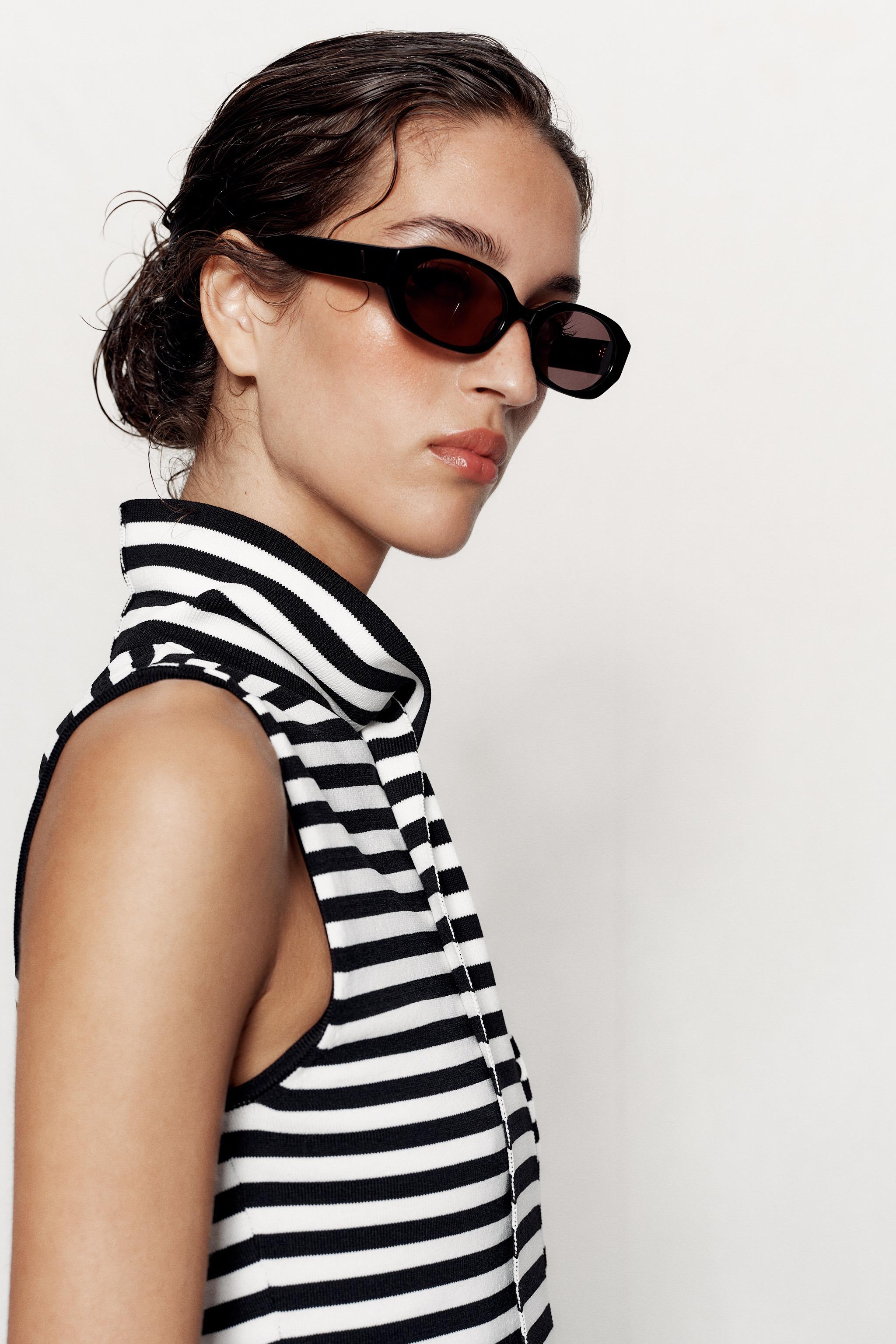 STRIPED KNIT TIE TOP